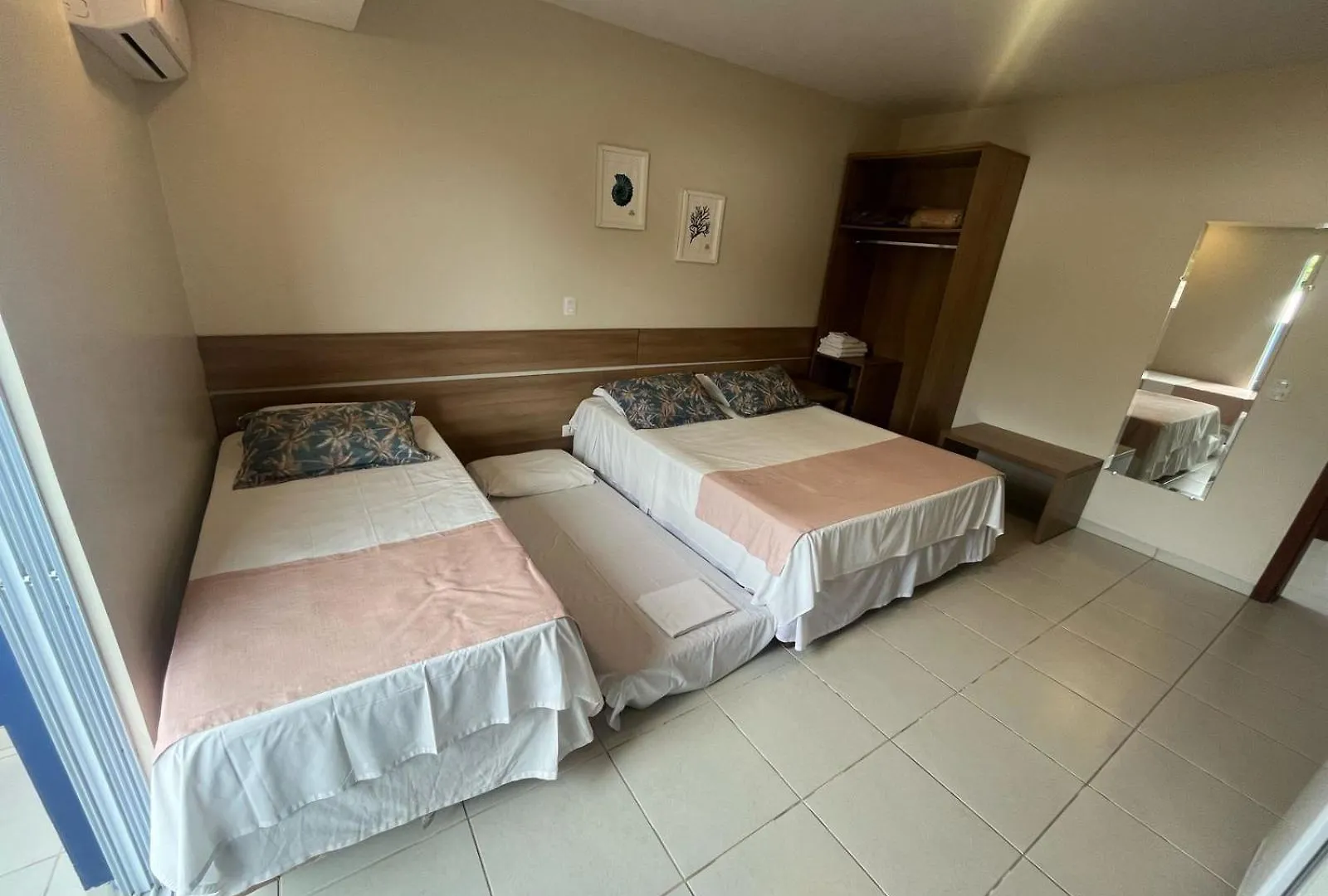 Hotel Vila ÁguaMar Itapoa  0*, Itapoa (Santa Catarina) Brasil