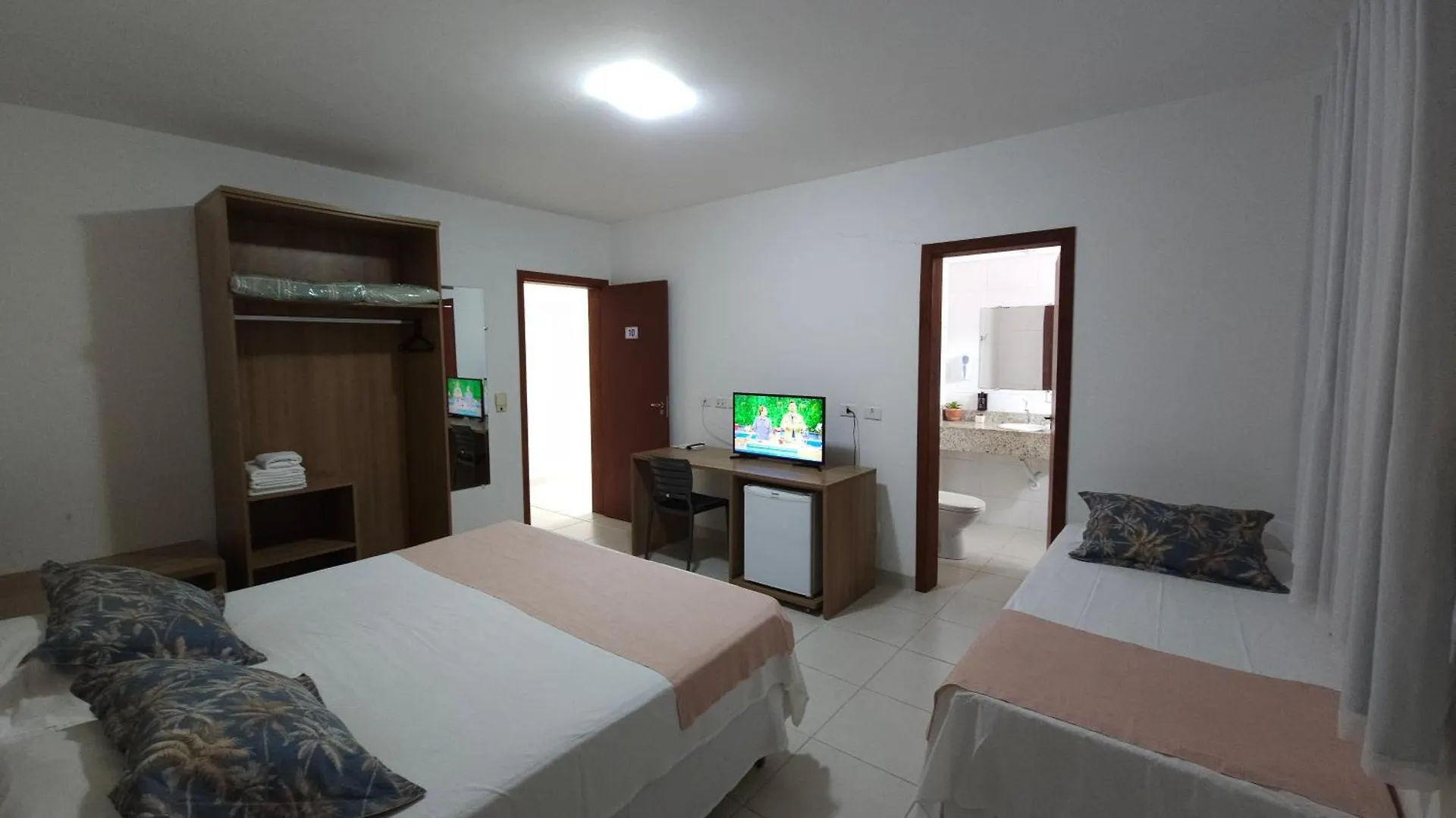 Hotel Vila ÁguaMar Itapoa   Itapoa (Santa Catarina)